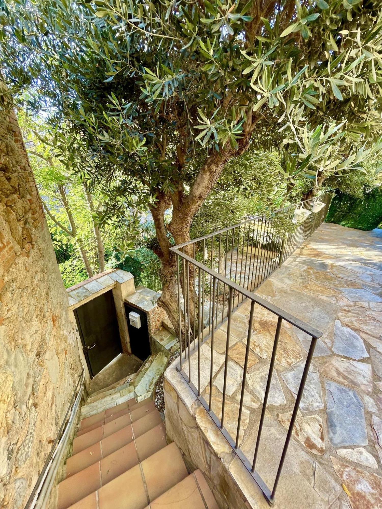 Casa Independientegardenviews2 Bedrooms Barcelona Exteriér fotografie